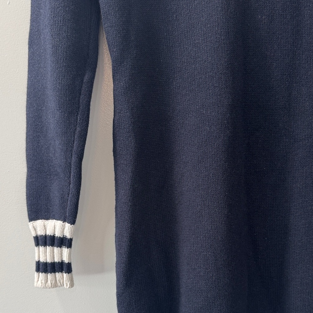 V-Neck Argyle Knit Sweater Dress - Red, Black, Gray Lamb Wome Long Sleeve top - Picture 10 of 12